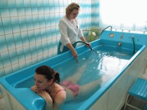 Лечение миомы матки при помощи радоновых ванн